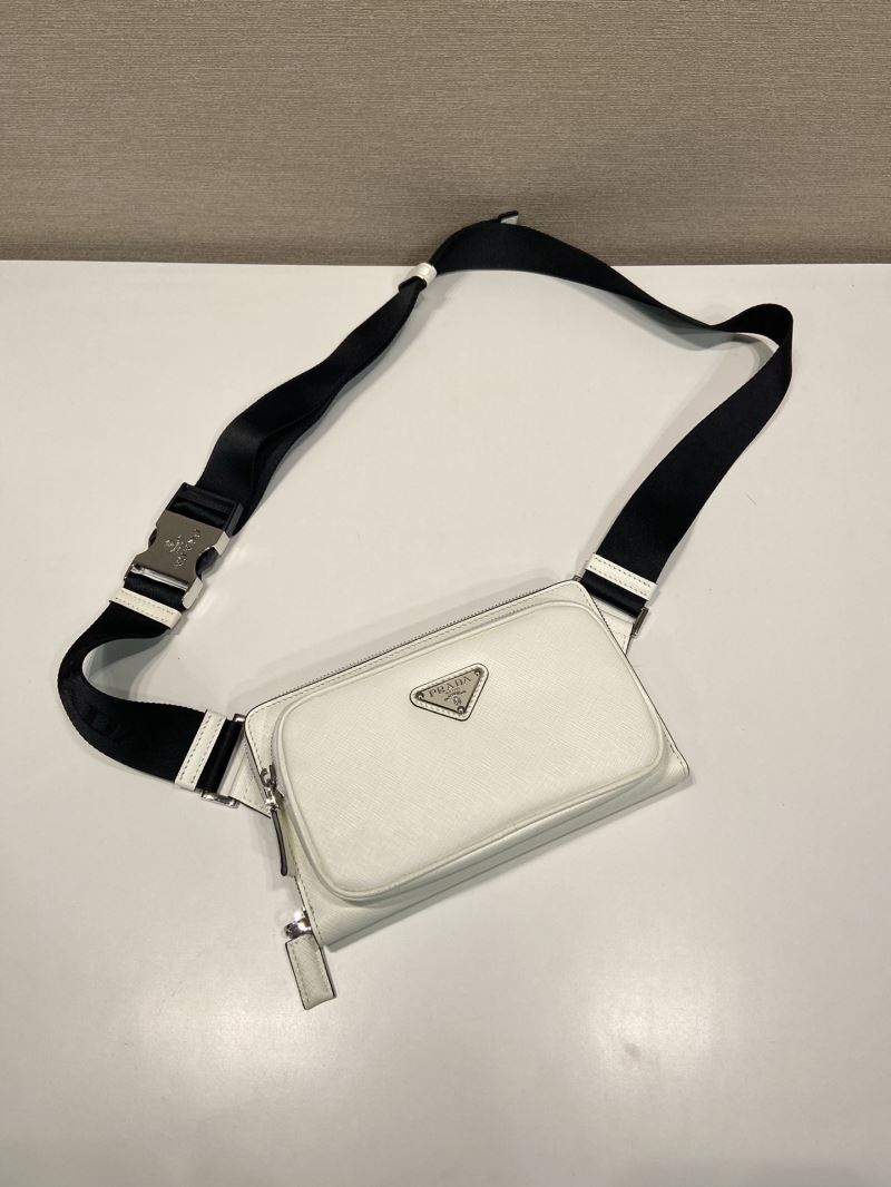 Pra*a waist chest packs